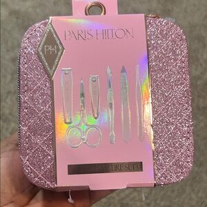 Paris Hilton Glittery Pink Manicure Set